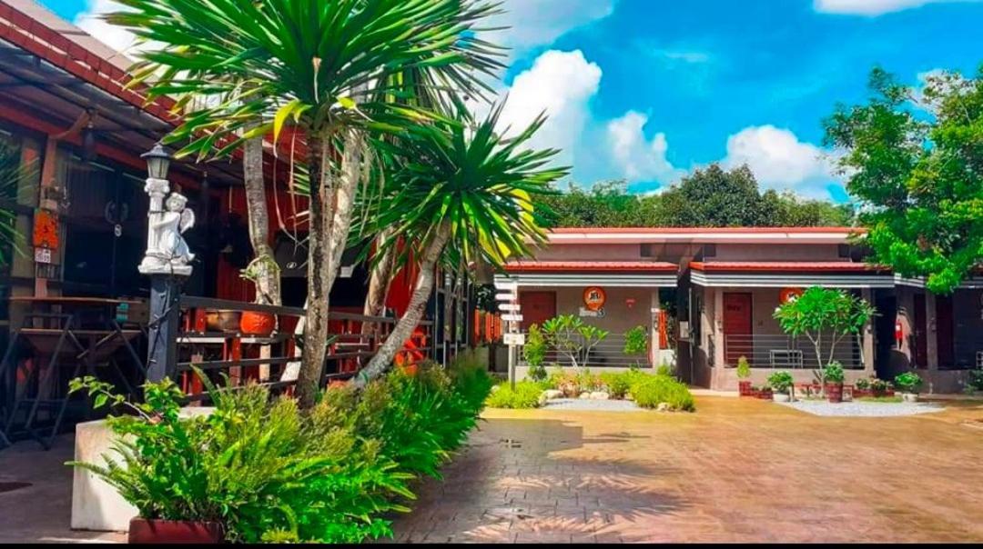 Jb Grand Resort Nakhon Si Thammarat Exterior foto