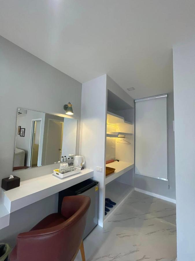 Jb Grand Resort Nakhon Si Thammarat Exterior foto